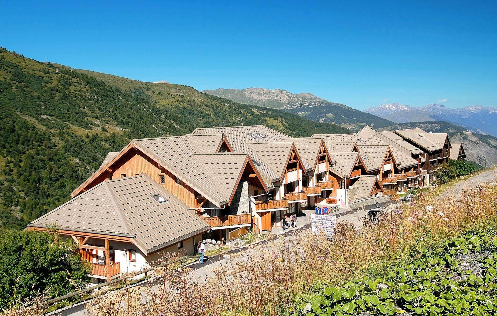 Residence Odalys L'Ecrin Des Neiges Вальменье Экстерьер фото